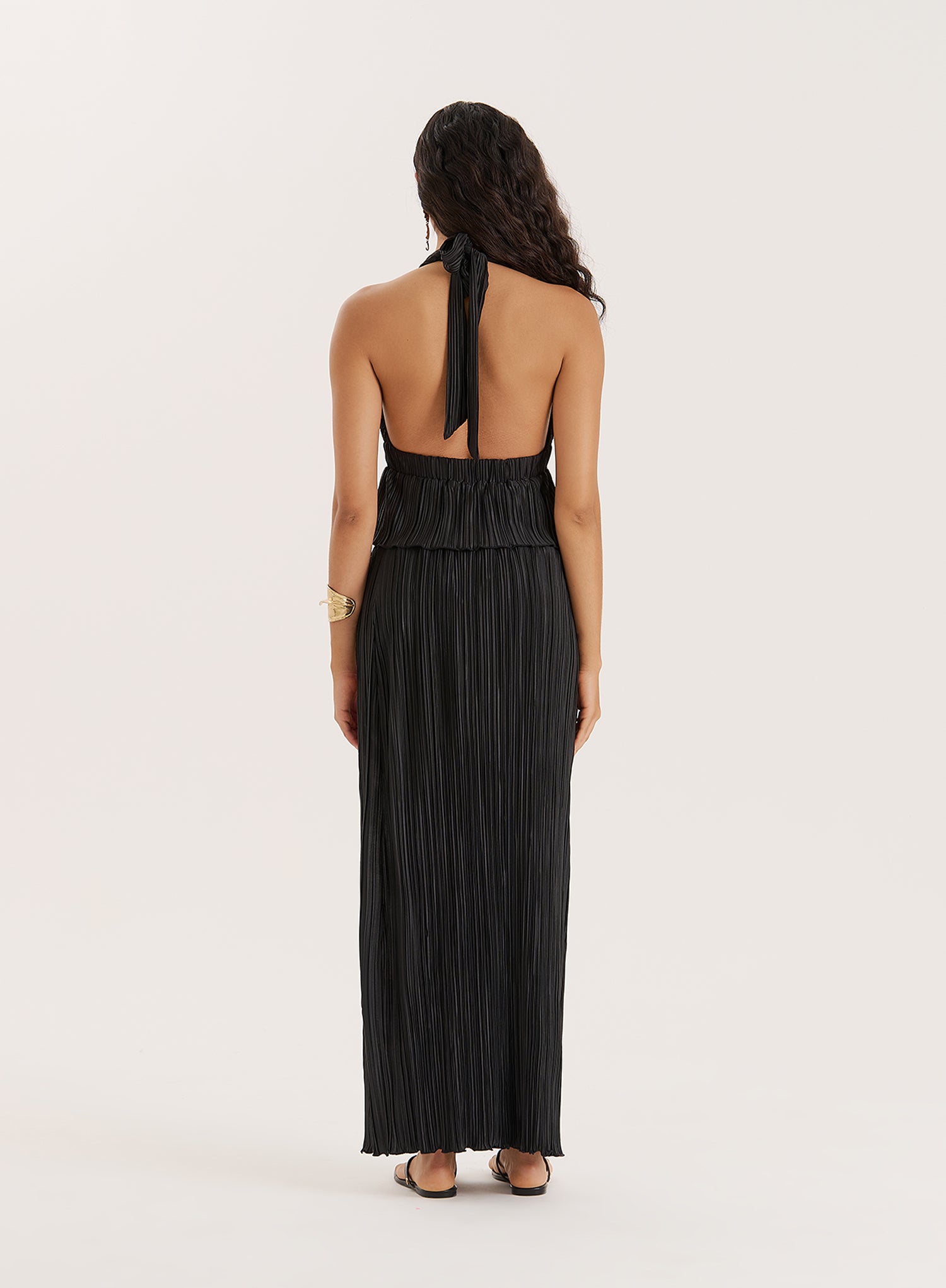 Black Plisse Thigh Split Hardware Detail Maxi Skirt